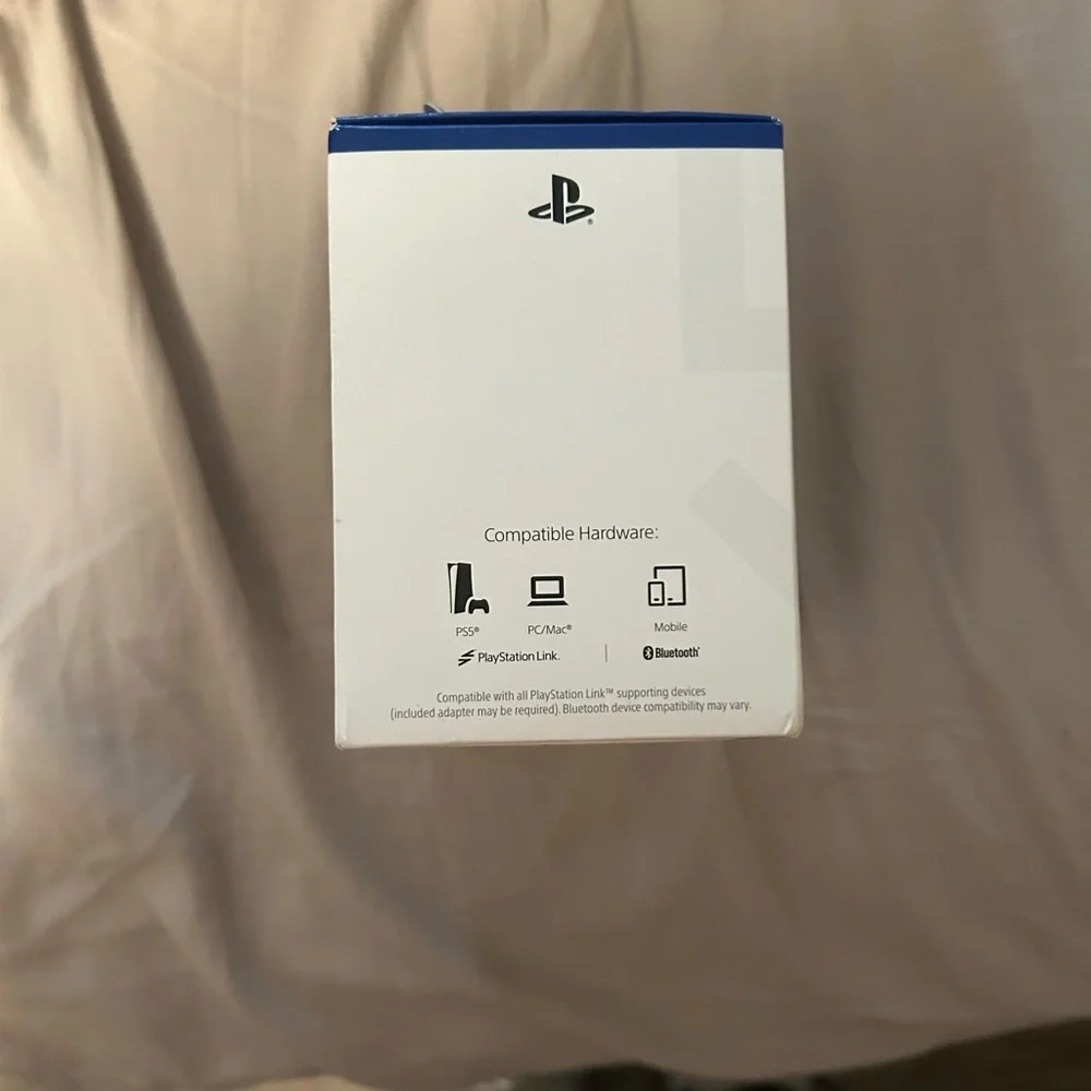 Brand New Sealed Sony Pulse Earbuds